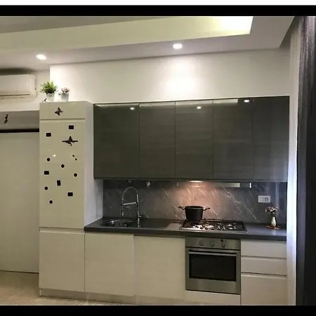 Hastoci House Appartement Ostie